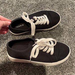 Torrid platform black sneakers like new 8W